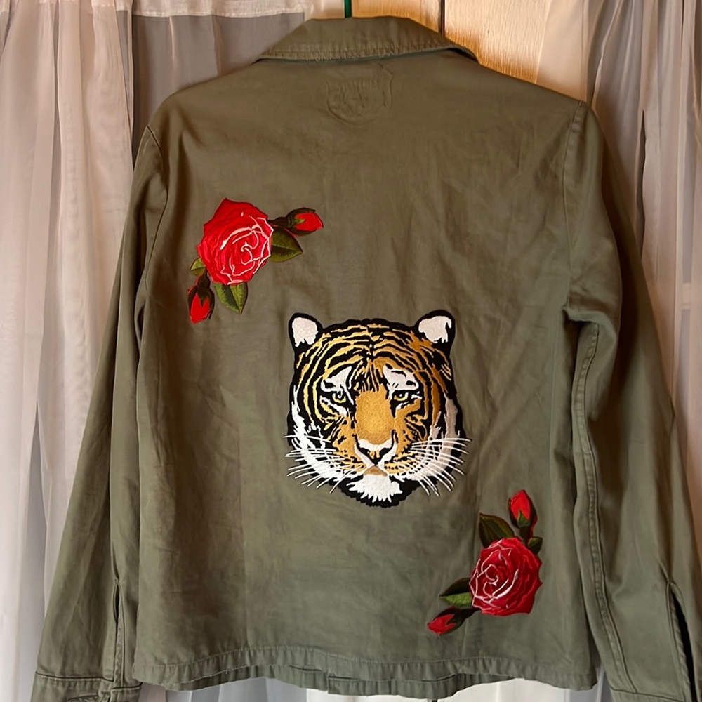 Military Button Front Shirt Women’s Small Green